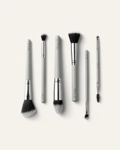 05 Eyebrow & Liner Brush