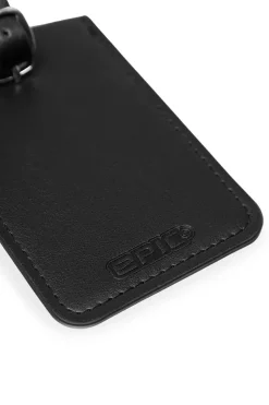 3.0 Kuffertmærke, Black