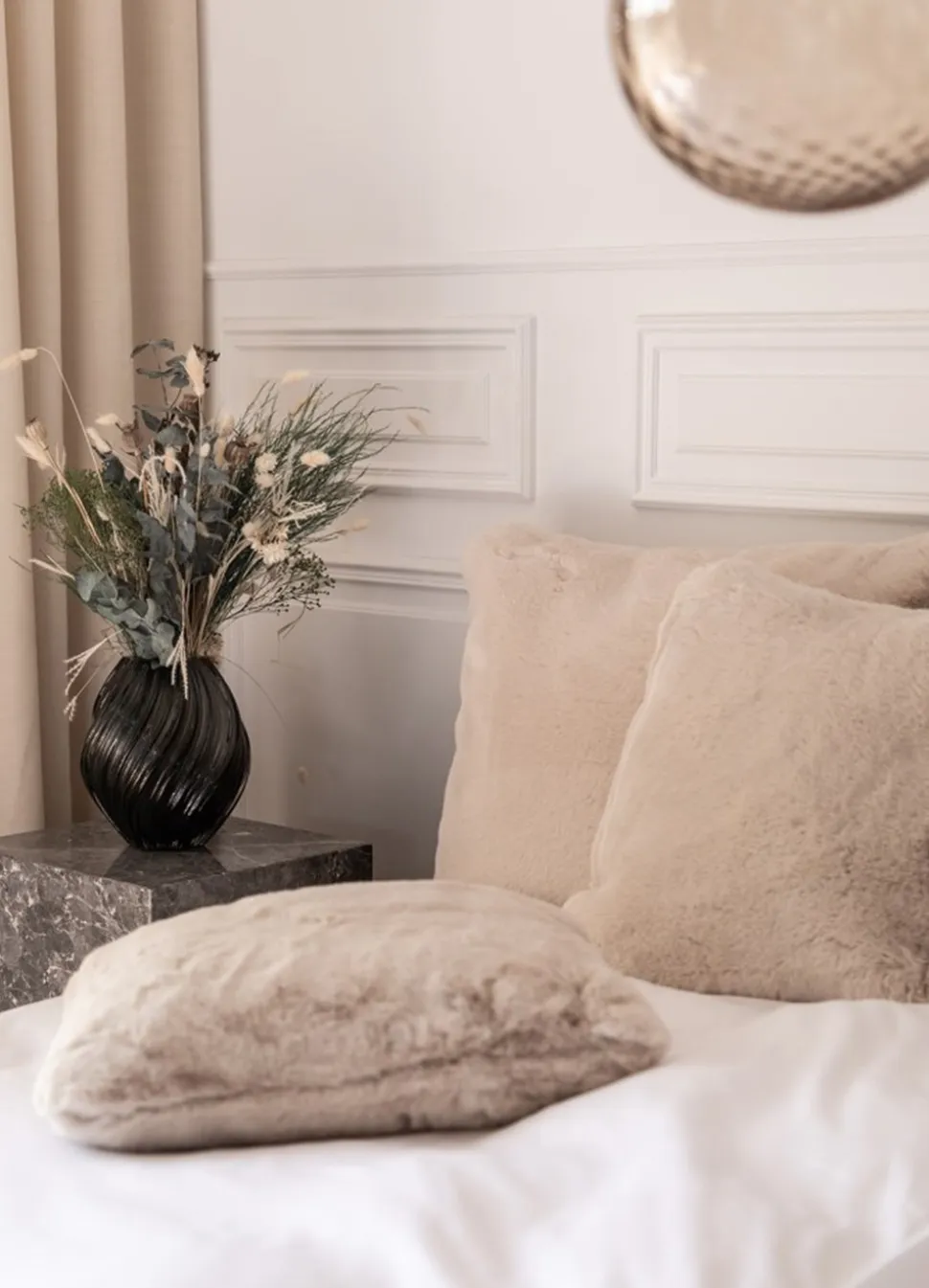 Adalyn Pude, Sand, 50x70 cm