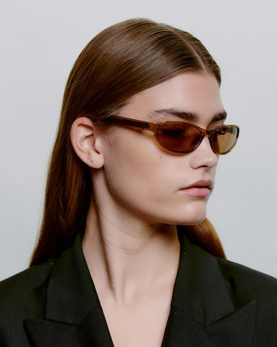 Alexa Solbriller, Smoke Transparent