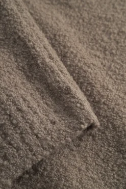 Andy Cardigan, Fallen Rock, XL