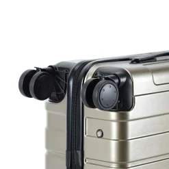 Andy Kuffert, Grafit