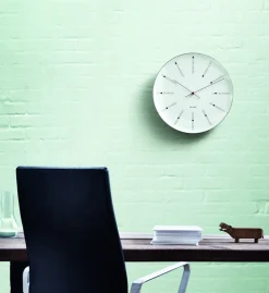 Bankers Vægur, Hvid, Ø16 cm