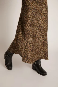 Carson Nederdel, Brown, 36