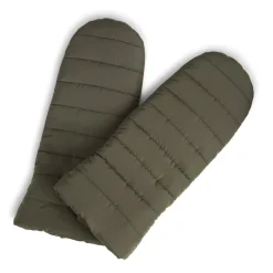 Celina Luffe, Olive, L