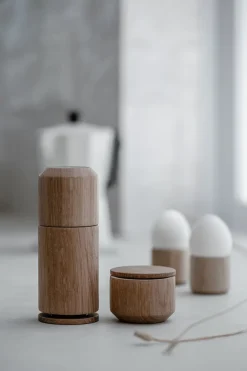 Crush Me Kværn, Oiled