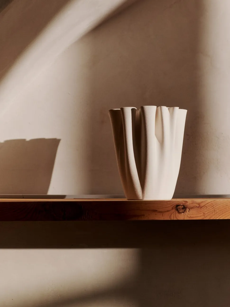 Dedali Vase, Off White