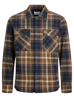 Eddie Overshirt, Otter, S