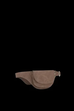 Eliza Bæltetaske, Coffee