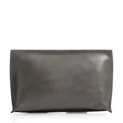 Elle Clutch, Major Brown