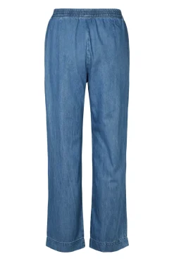Elli Bukser, Blue Denim, 38