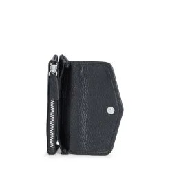 Faith Pung, Black Grain