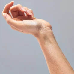 Final Touch™ Silver Glitter Spray, 125 ml