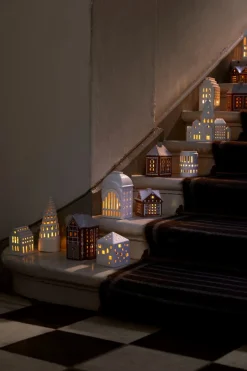 Gingerbread Julestald Lyshus