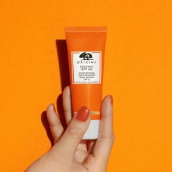 GinZing Energy-Boosting Tinted Moisturizer Face Cream, SPF 40, 50 ml