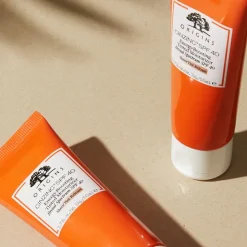 GinZing Energy-Boosting Tinted Moisturizer Face Cream, SPF 40, 50 ml