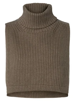 Janni Halsedisse, Morel