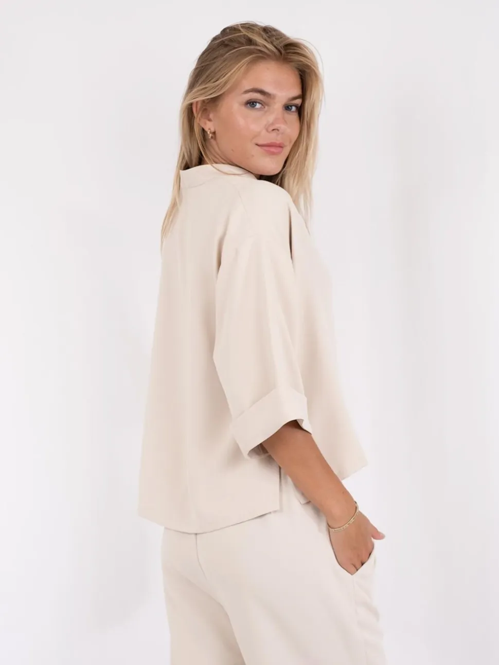 Luma Crepe Bluse, Creme, 36