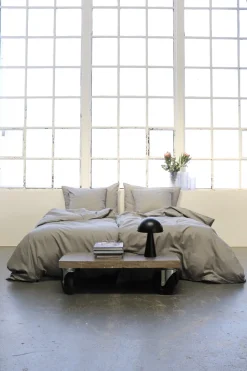 Micro Tern Sengelinned, Grå, 140x200 cm