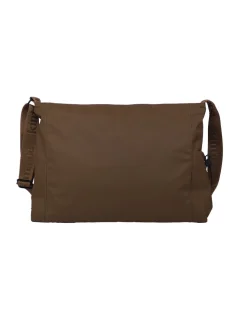 Milo Messenger, Earth Brown