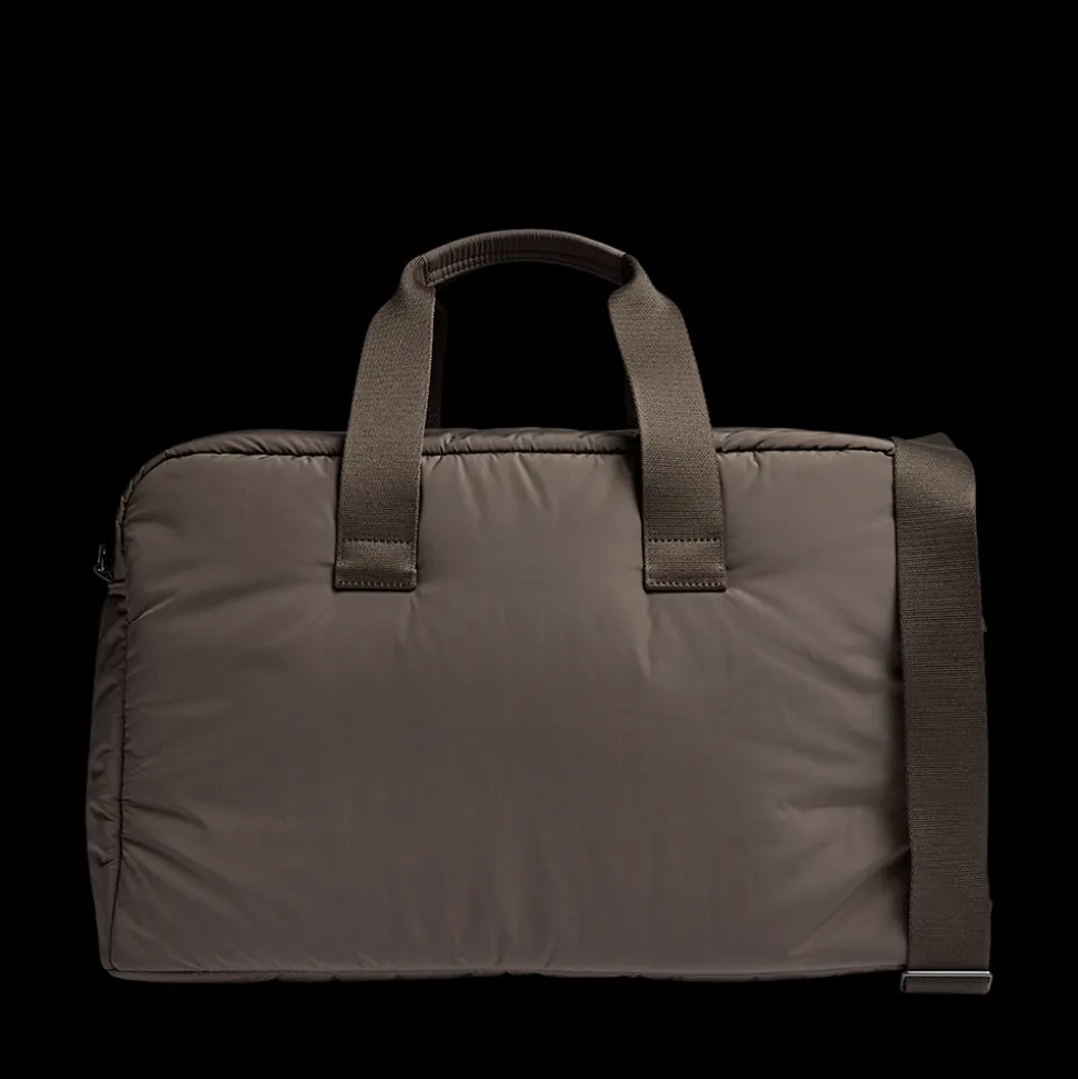 More Weekend Taske, Major Brown