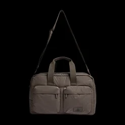 More Weekend Taske, Major Brown