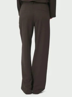 Nathalie Bukser, Dark Brown, 40