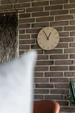 Oak Vægur, Light Oak/Black, Ø28 cm