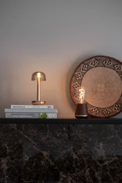 One Bordlampe, Walnut