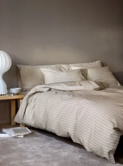 Pia Sengetøj, Beige, 140x220 cm