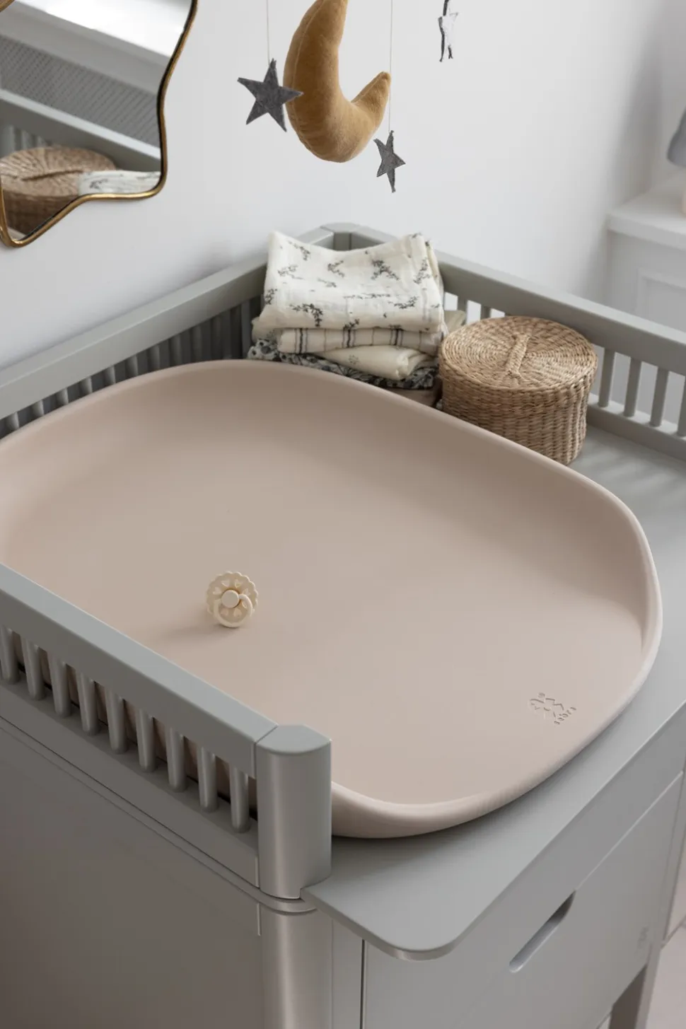 Puslepude, Birchbark Rose