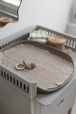 Puslepude, Jetty Beige