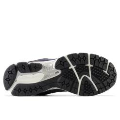 2002R Sneakers, Eclipse/Raincloud, 45.5