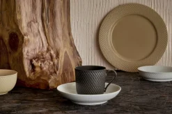 Rhombe Earth Frokosttallerken, Clay, Ø23 cm