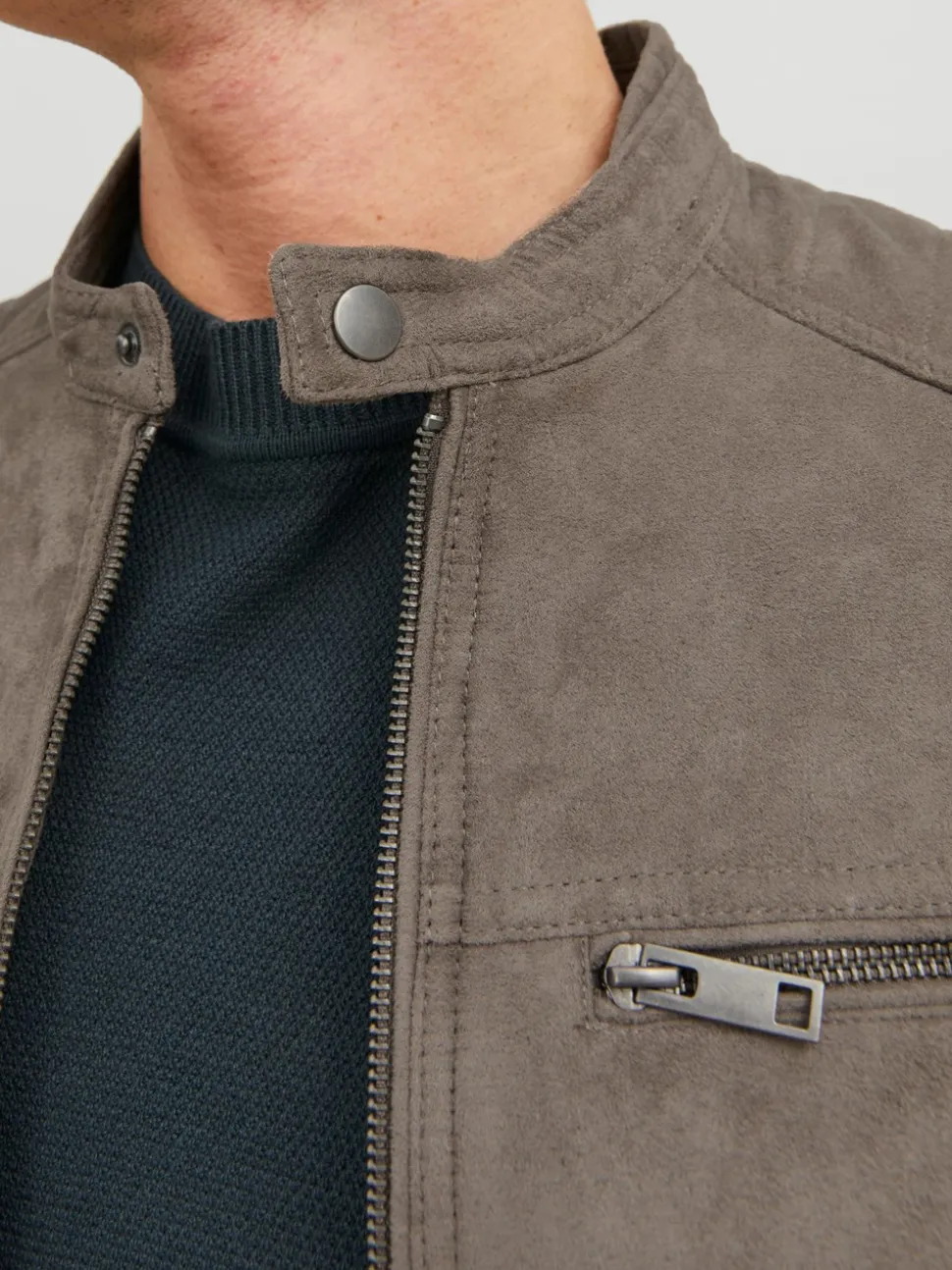 Rocky Jakke, Falcon, M