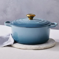 Signature Rund Støbejernsgryde, Chambray, 6,7 L