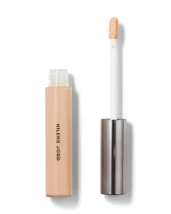 Silky Skin Full Coverage Concealer, Natural