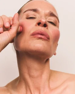 Skin Glow Tinted Beauty Balm, 01 Dusty Rose