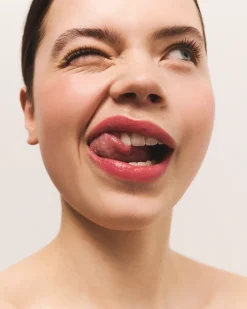 Skin Glow Tinted Beauty Balm, 05 Beige Silhouette