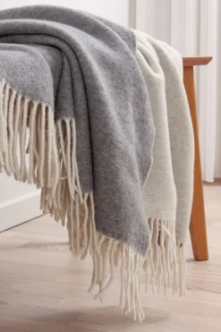 Smilla Uldplaid, Grå/ Sand, 130x190 cm