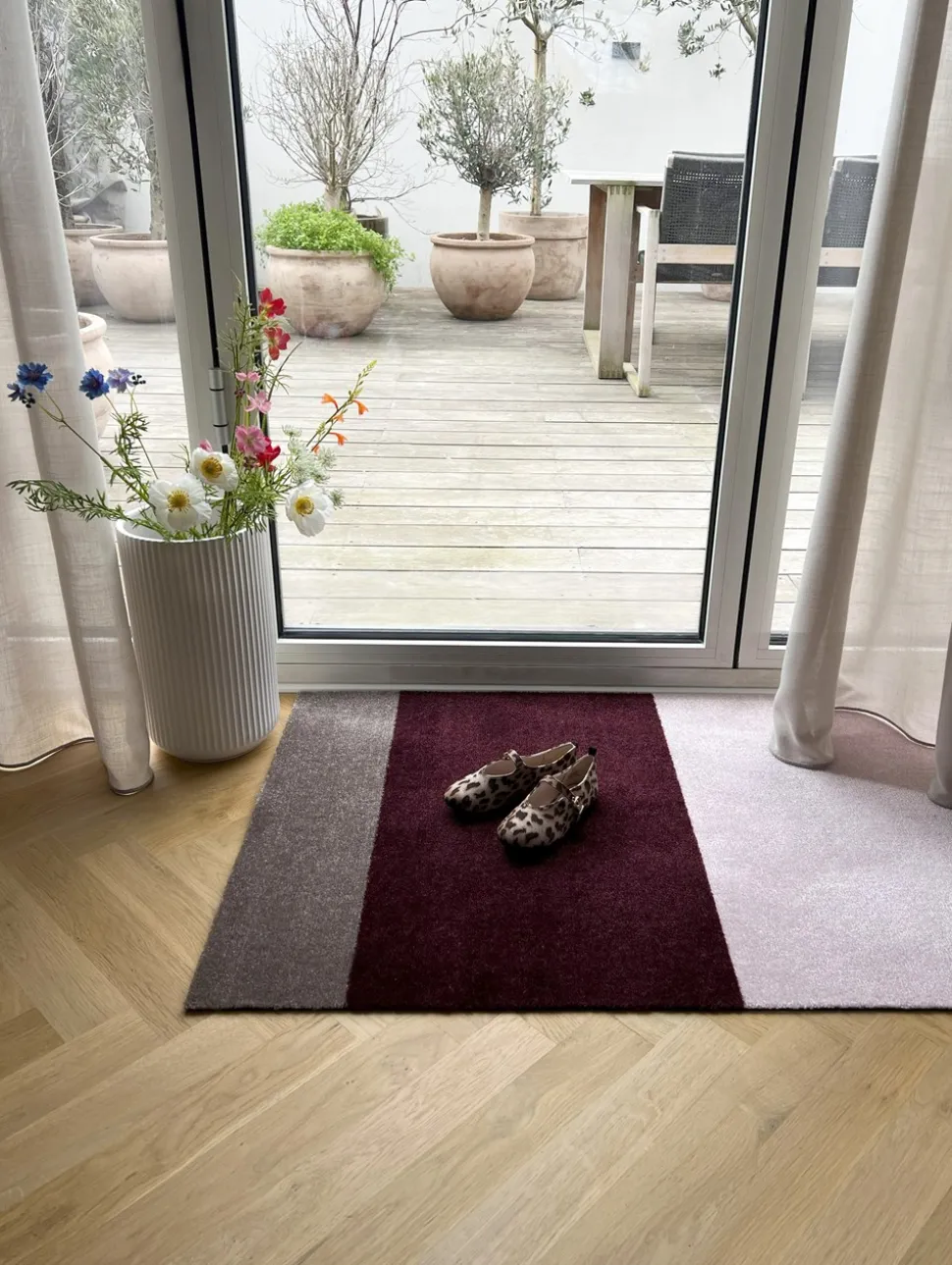 Stripe Horisontal Gulvtæppe, Bordeaux/Rose/Sand, 67x120 cm