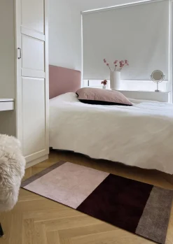 Stripe Horisontal Gulvtæppe, Bordeaux/Rose/Sand, 67x120 cm