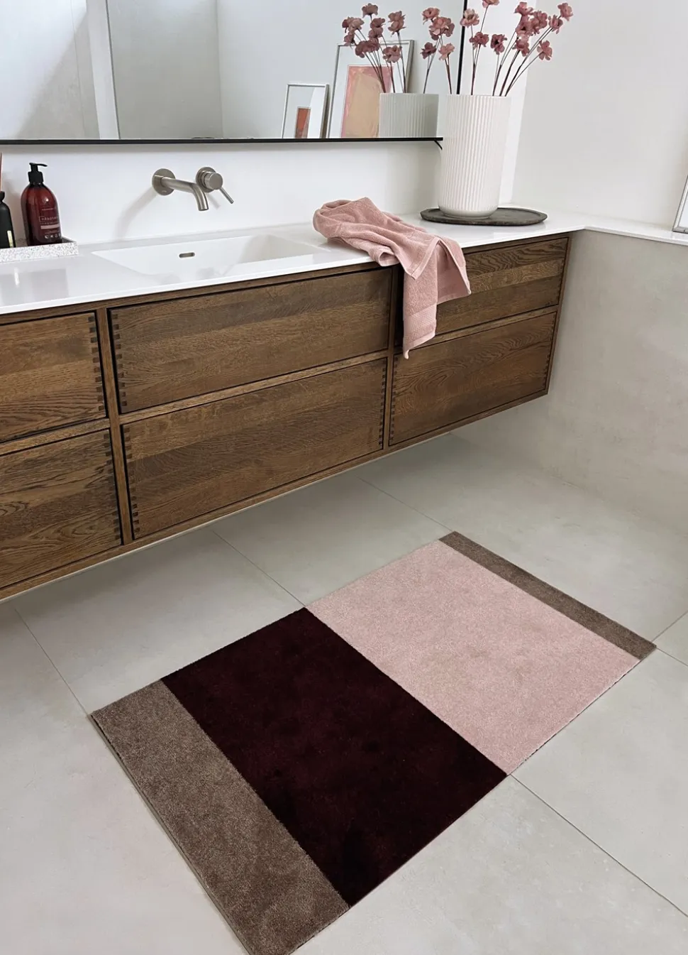 Stripe Horisontal Gulvtæppe, Bordeaux/Rose/Sand, 67x120 cm