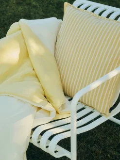 Terrazza Bold Strip Pude, Yellow, 50x50 cm