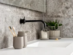 Time Sæbedispenser, Beton