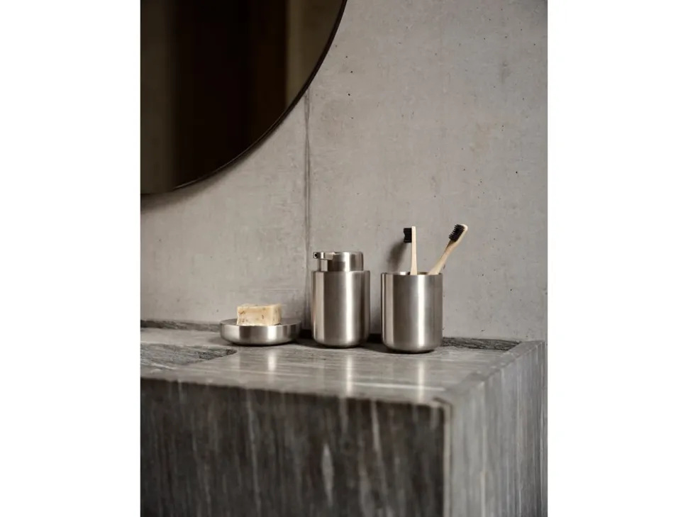 Ume Sæbeskål, Steel