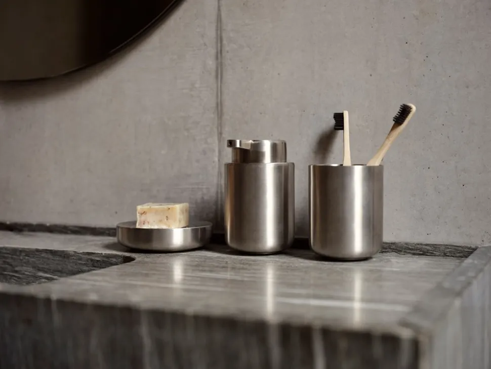 Ume Sæbeskål, Steel