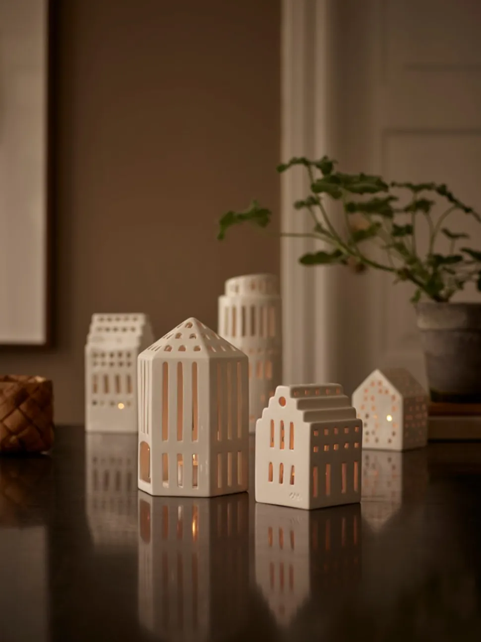 Urbania Langkirke Lyshus, Hvid