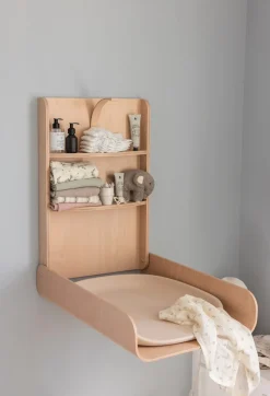 Væghængt Puslebord, Wooden Edition